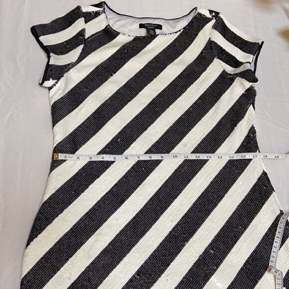 White House Black Market Sequin Stripe Dress Size LP - Picture 9 of 13